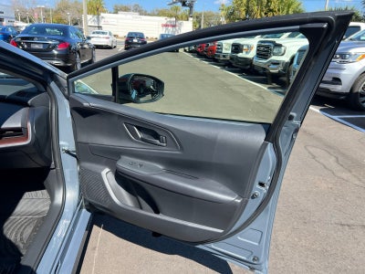 2024 Toyota Prius Prime SE