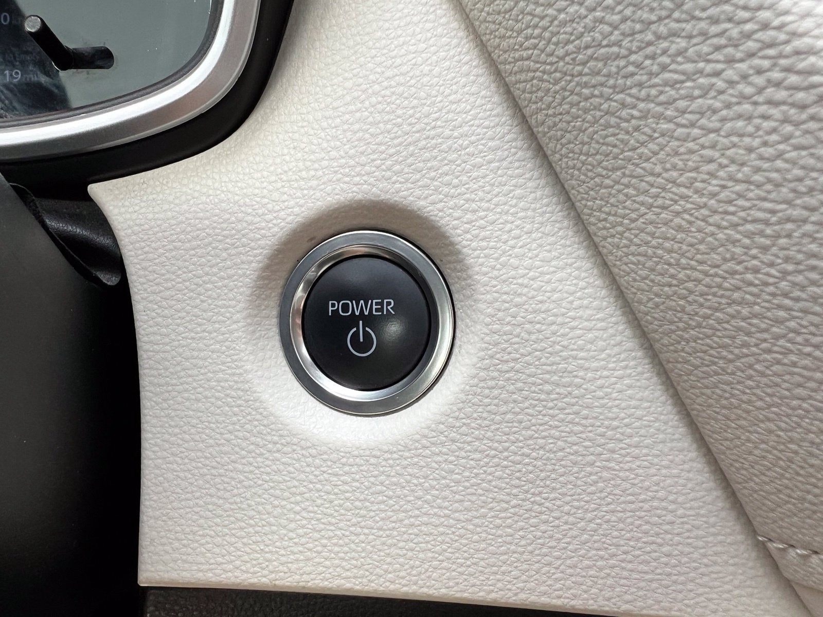 2024 Toyota Corolla Hybrid XLE