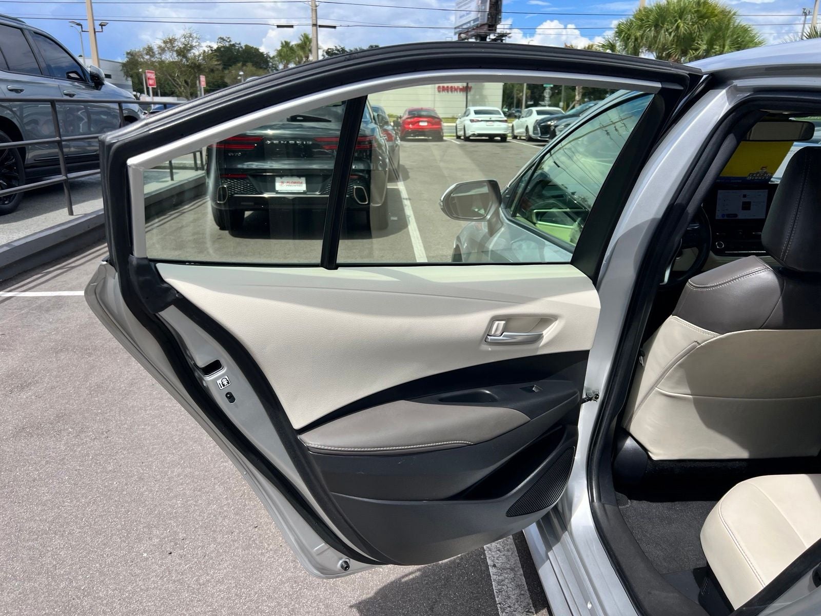 2024 Toyota Corolla Hybrid XLE