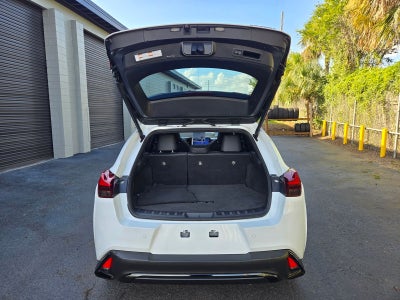 2023 Lexus UX 250h F SPORT Handling