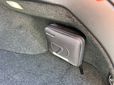 2025 Lexus UX 300h Premium