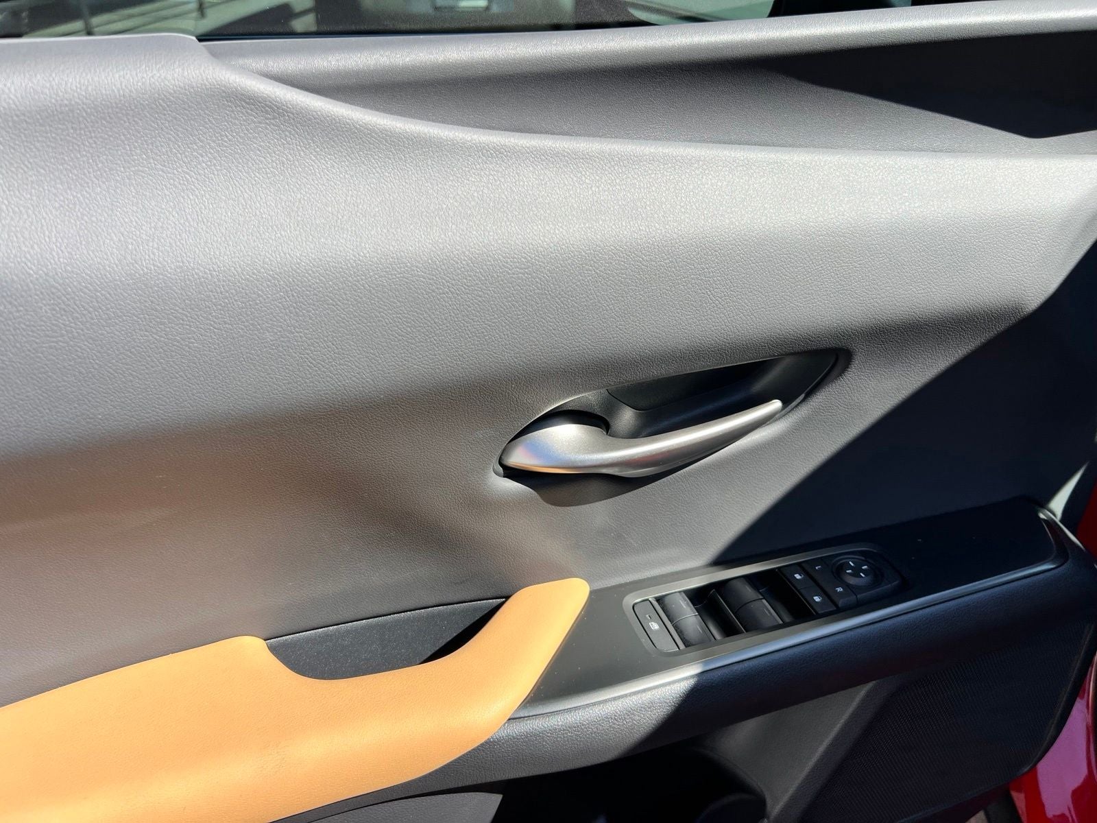 2025 Lexus UX 300h Premium