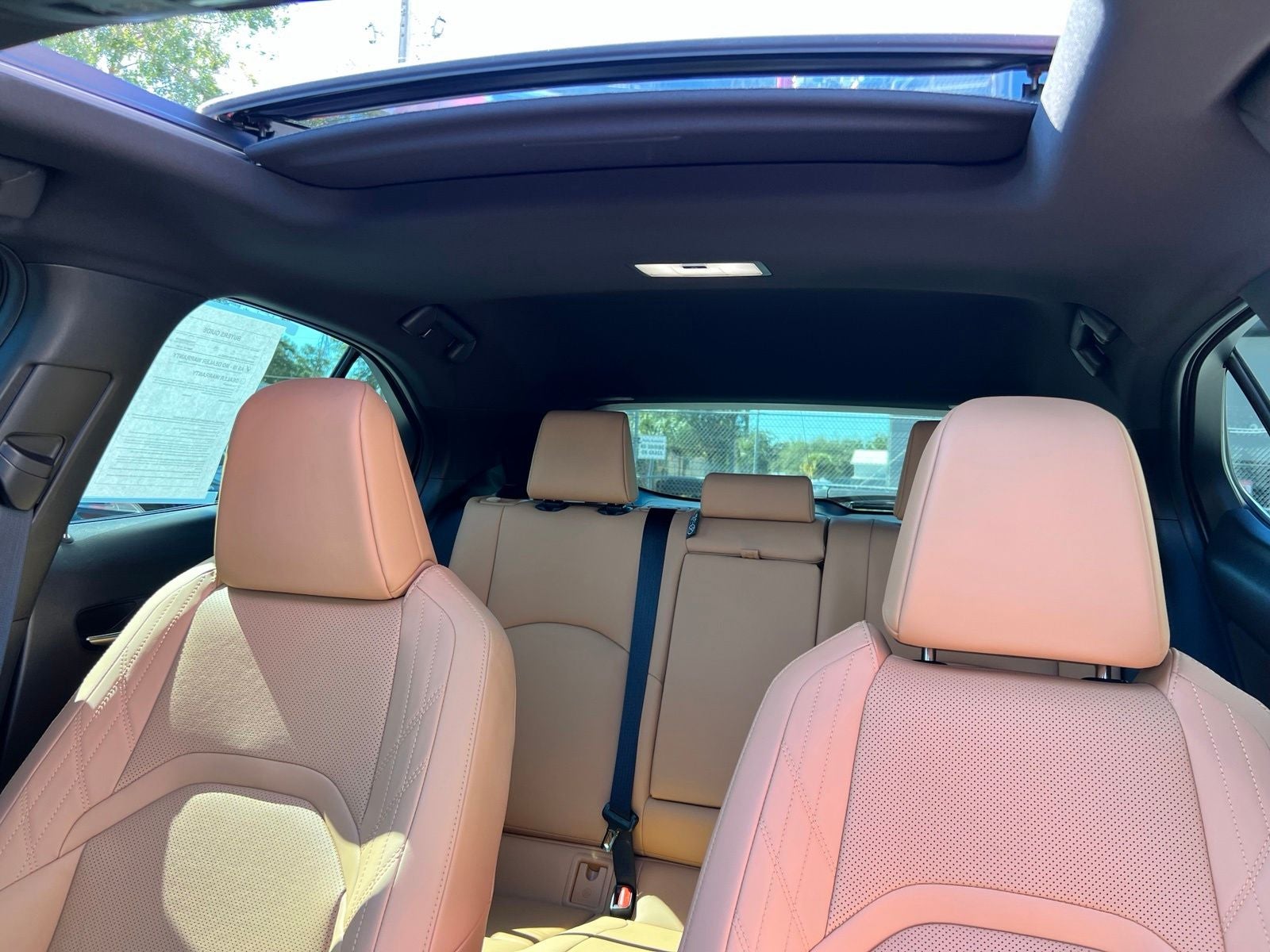 2025 Lexus UX 300h Premium