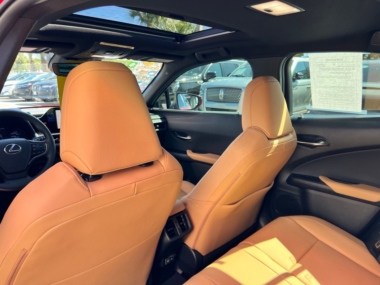 2025 Lexus UX 300h Premium
