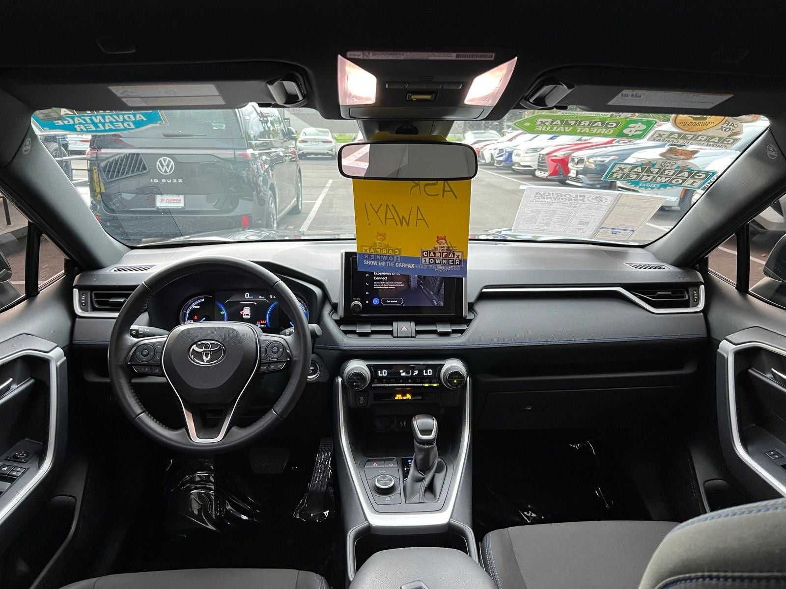 2025 Toyota RAV4 Hybrid SE