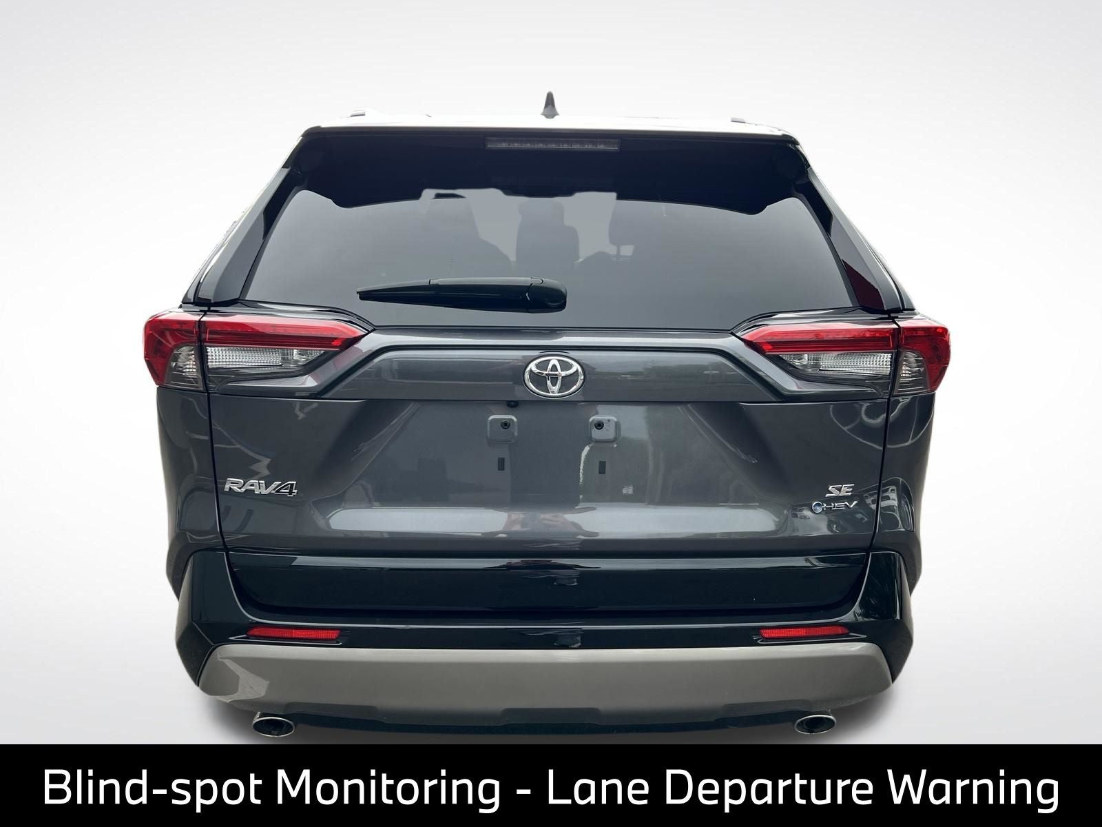 2025 Toyota RAV4 Hybrid SE