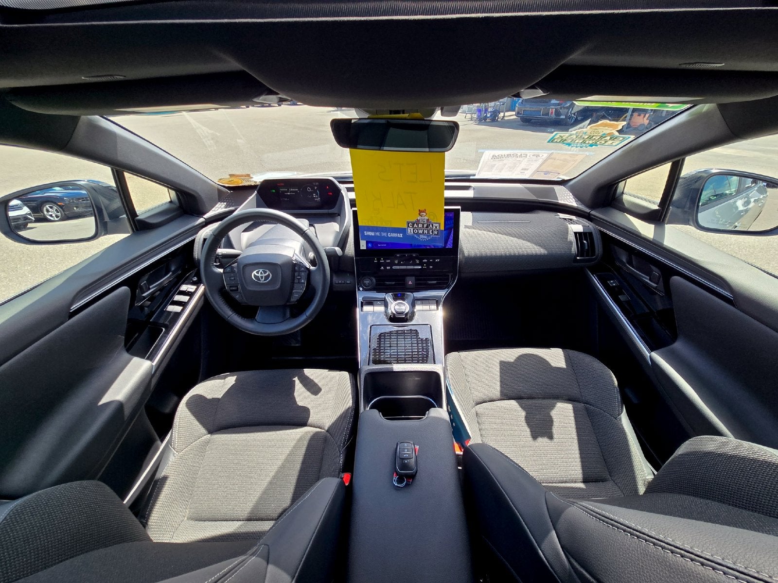2025 Toyota bZ4X XLE