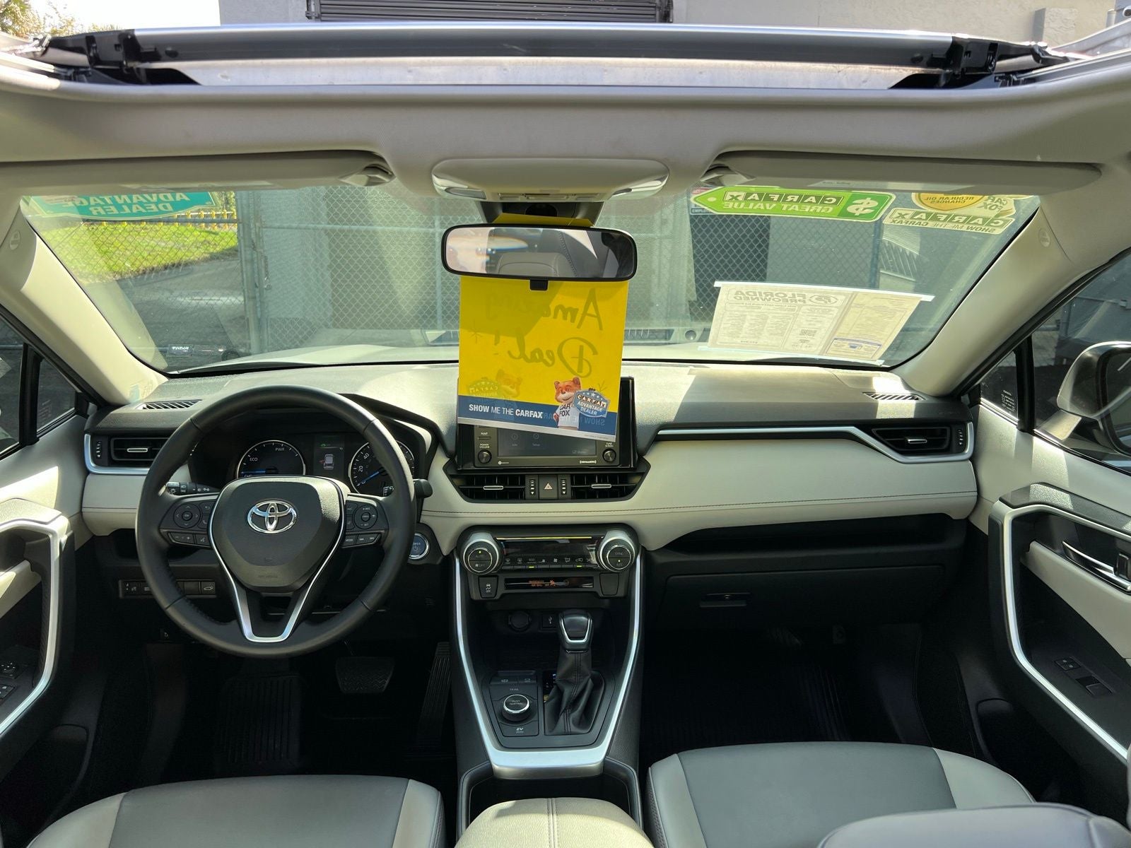 2022 Toyota RAV4 Hybrid XLE Premium