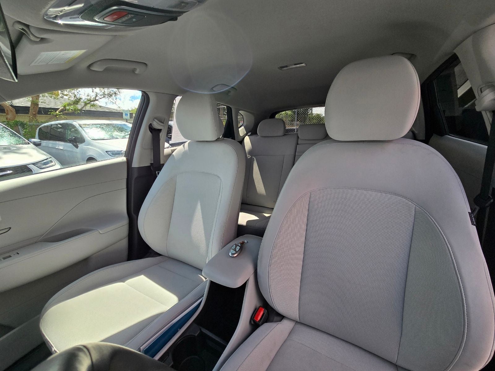 2024 Hyundai Kona Electric SEL