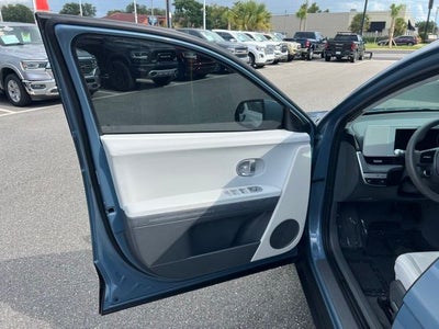 2022 Hyundai IONIQ 5 SEL