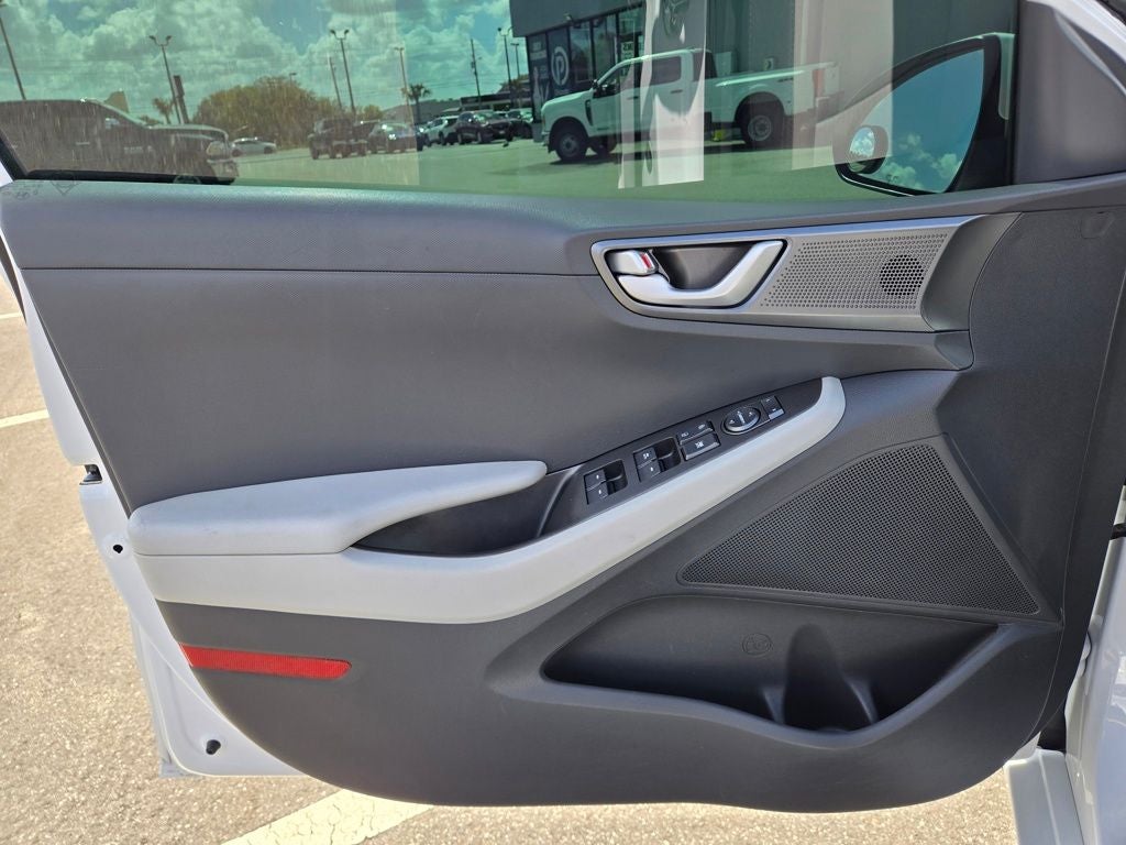 2021 Hyundai Ioniq Hybrid Blue