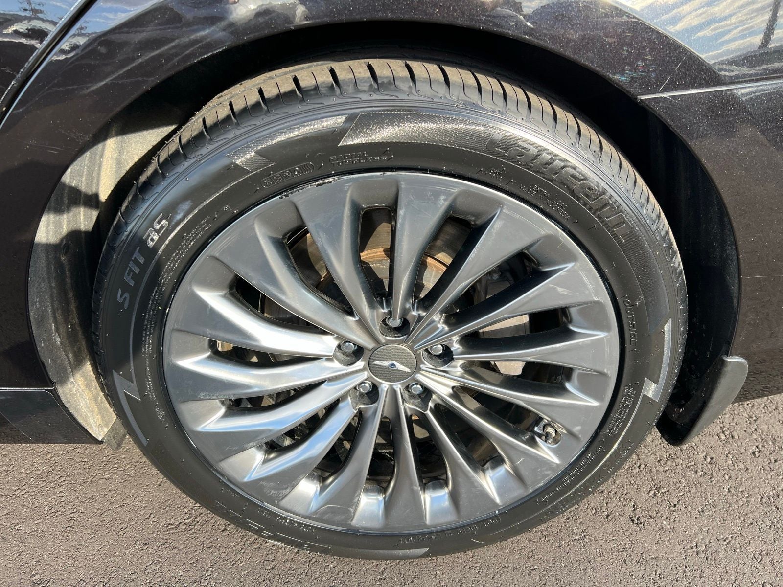 2018 Genesis G90 5.0 Ultimate