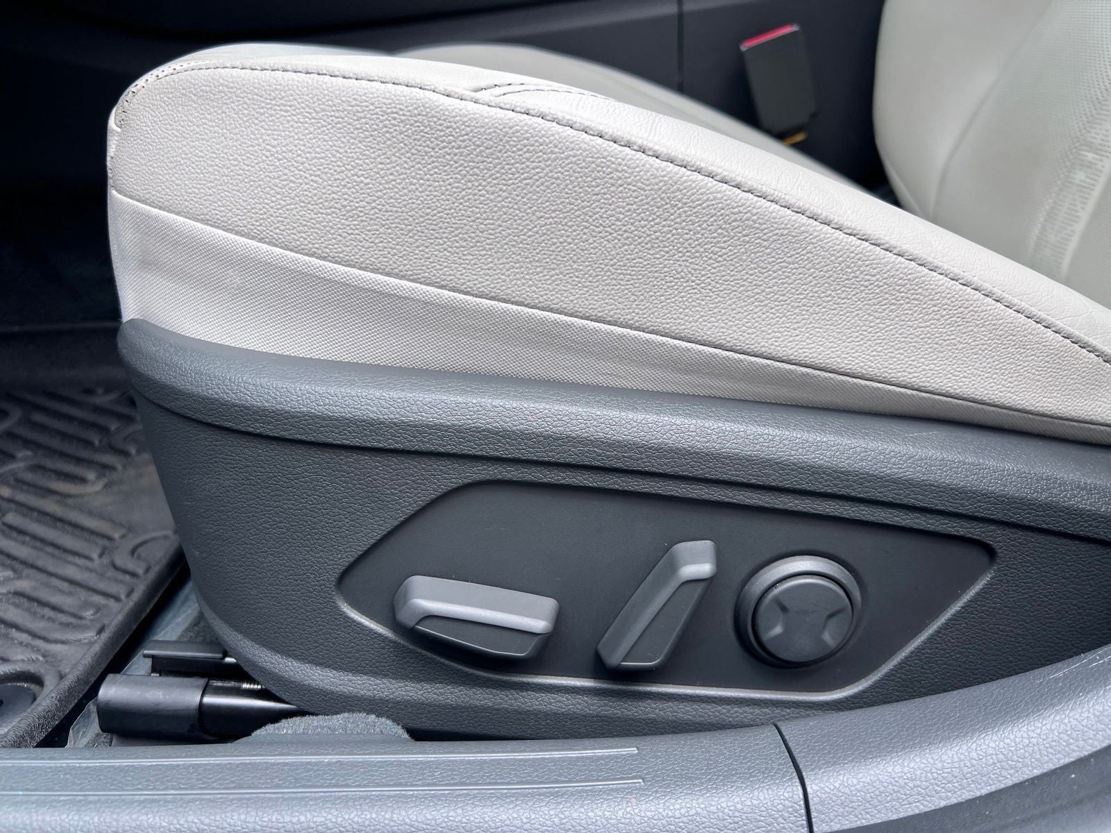 2023 Hyundai Sonata Hybrid Limited