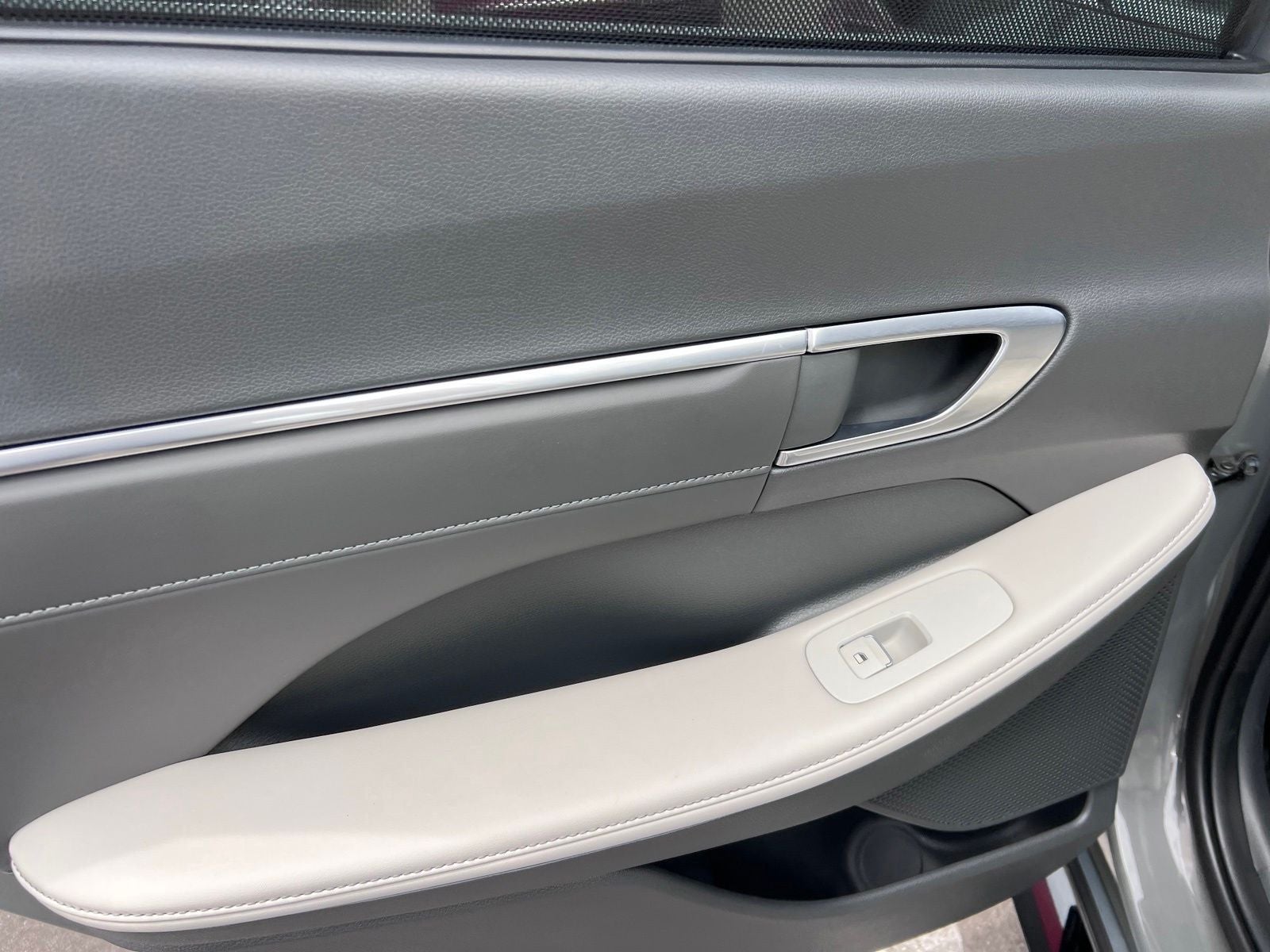 2023 Hyundai Sonata Hybrid Limited