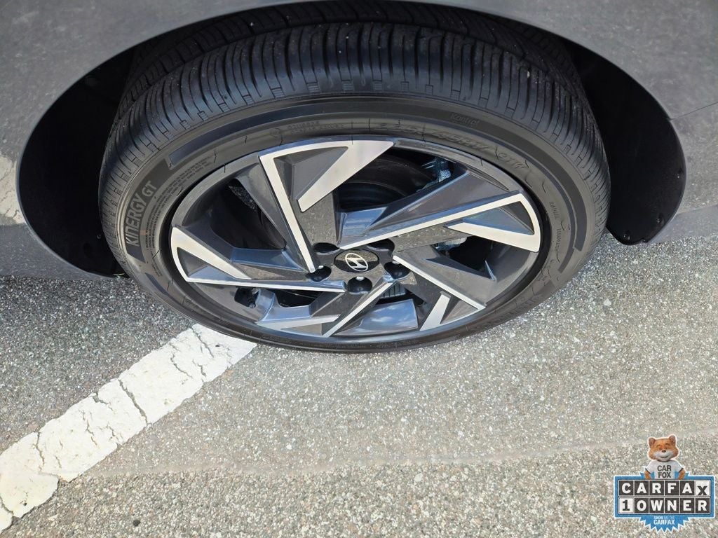 2025 Hyundai Elantra Hybrid Limited