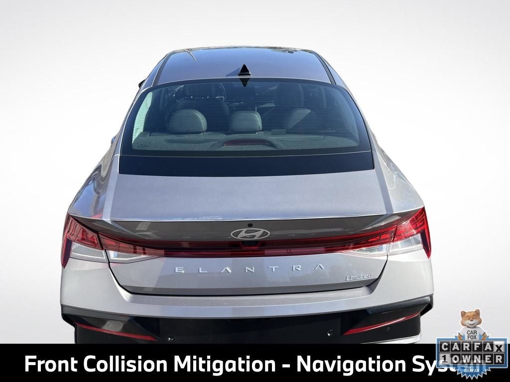 2024 Hyundai Elantra Limited