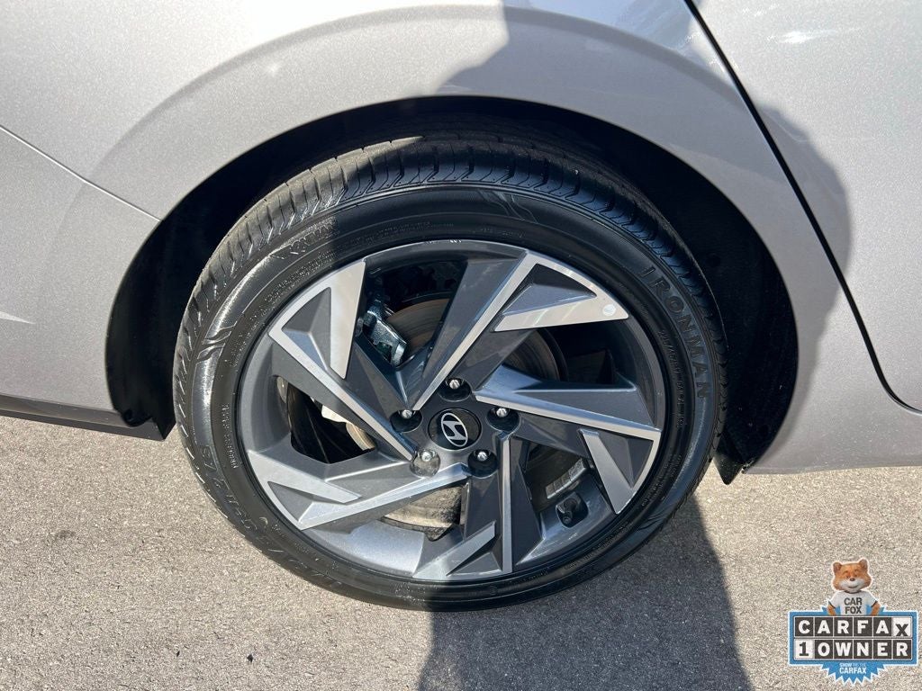 2024 Hyundai Elantra Limited