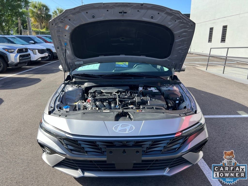 2024 Hyundai Elantra Limited