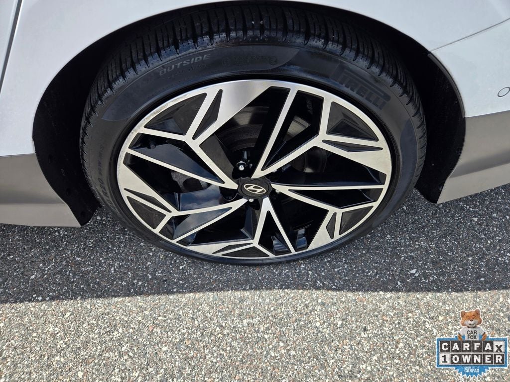 2023 Hyundai IONIQ 6 Limited
