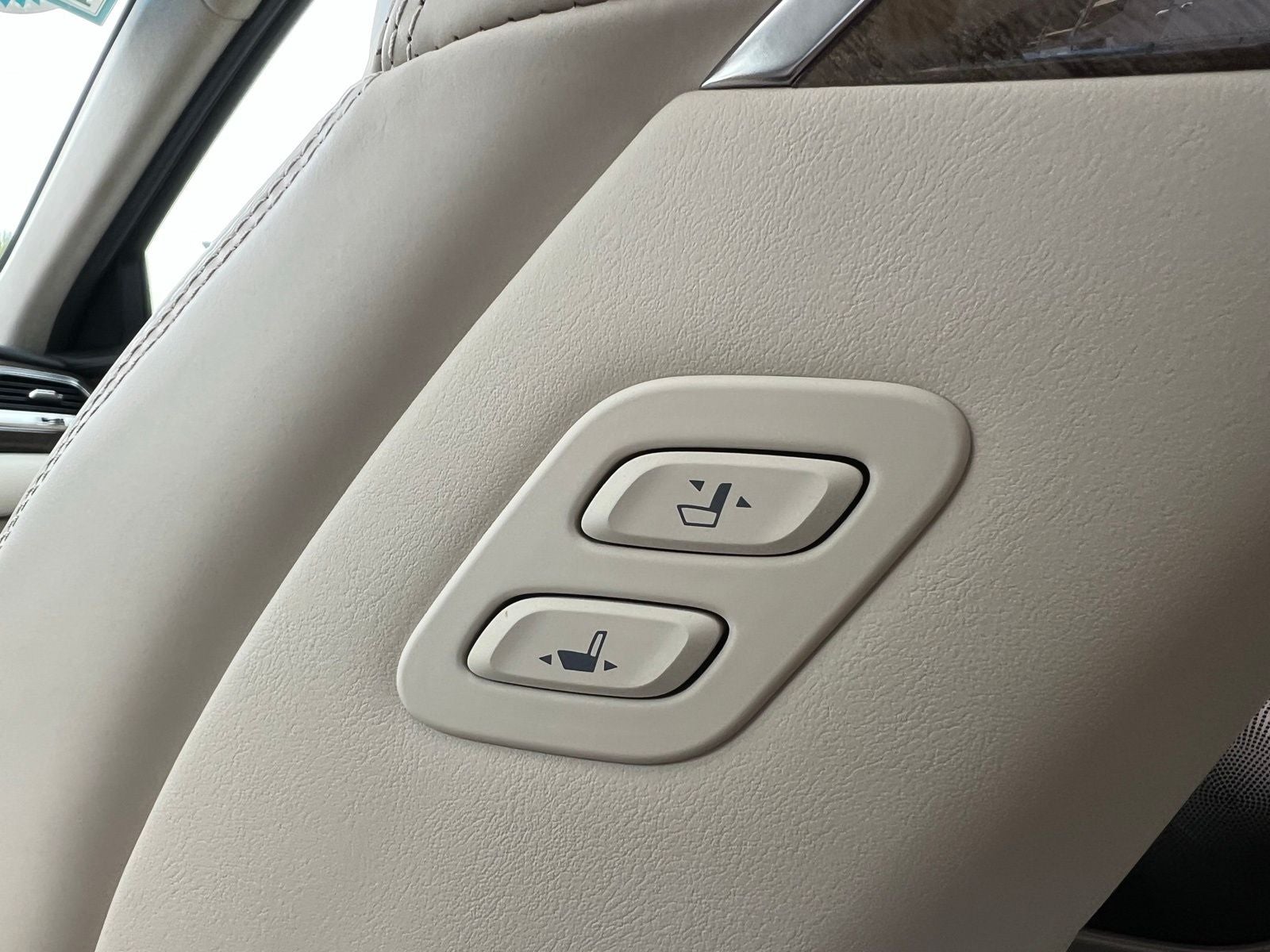 2019 Genesis G90 5.0 Ultimate