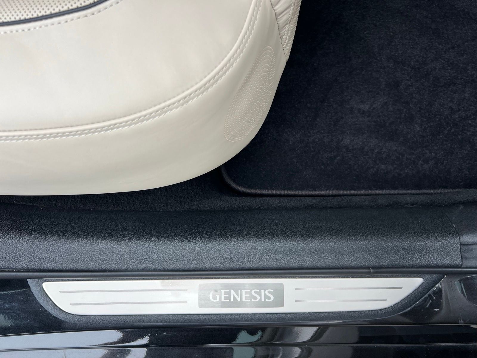 2019 Genesis G90 5.0 Ultimate