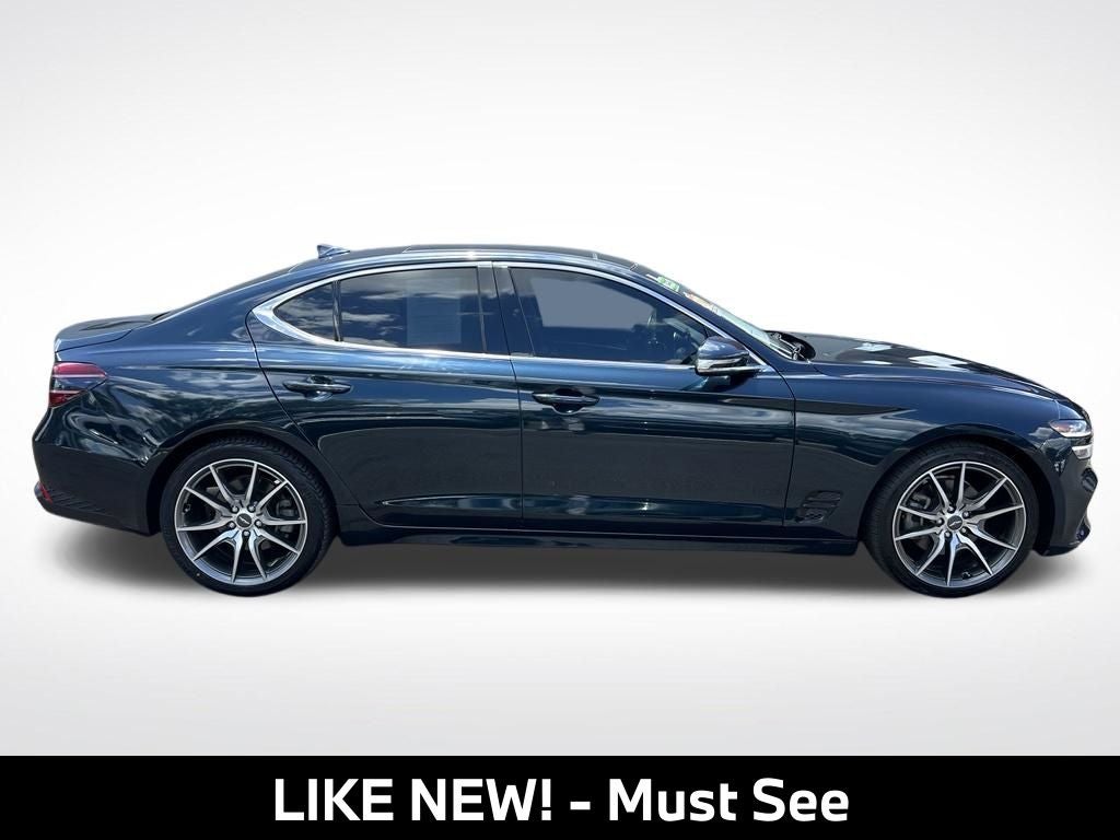 2022 Genesis G70 2.0T