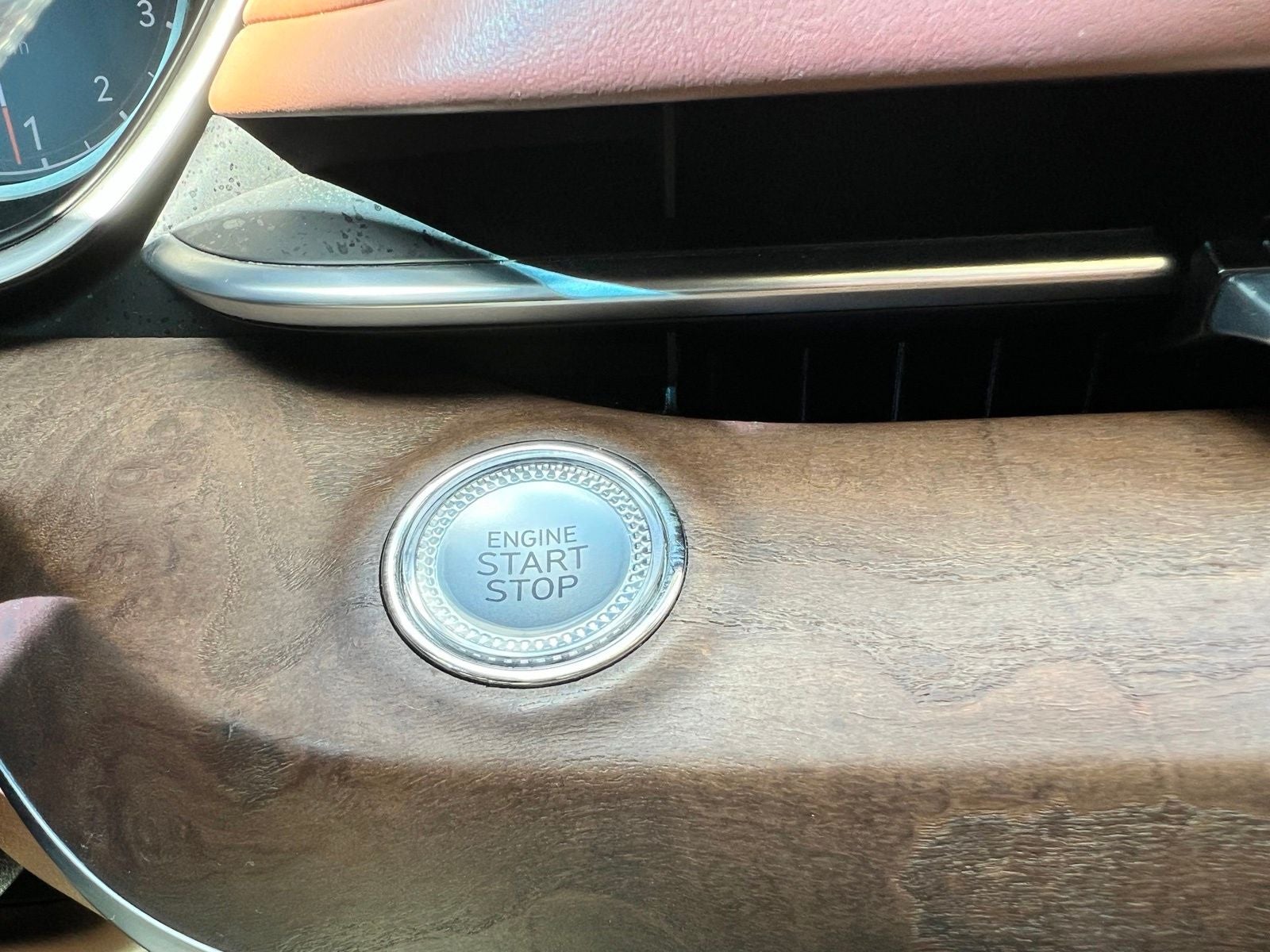 2021 Genesis G80 2.5T