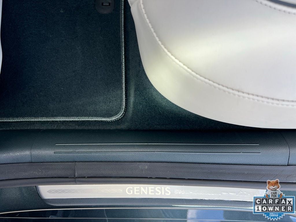 2023 Genesis Electrified G80 Base