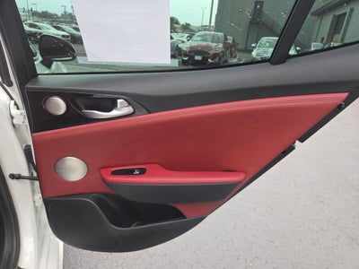 2021 Kia Stinger GT-Line
