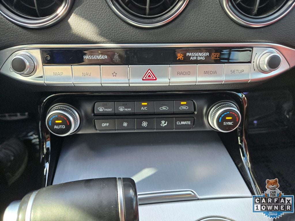 2022 Kia Stinger GT1