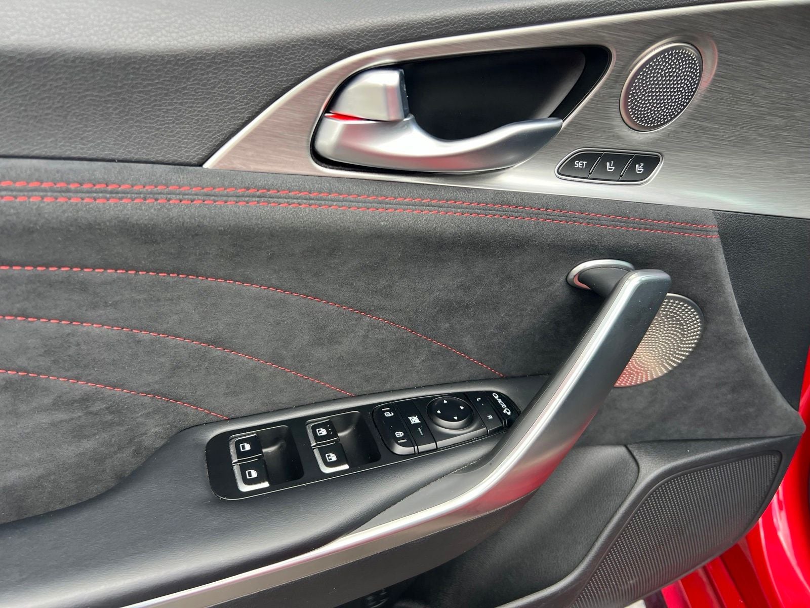 2023 Kia Stinger GT2