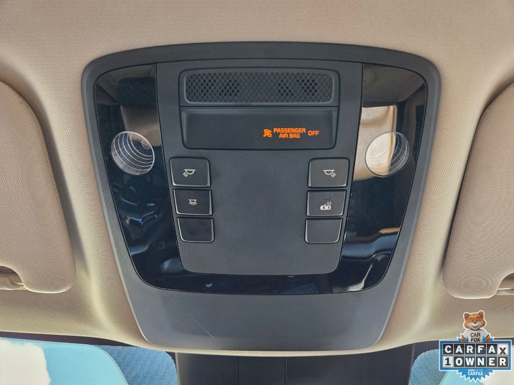 2023 Kia Carnival LX Seat Package