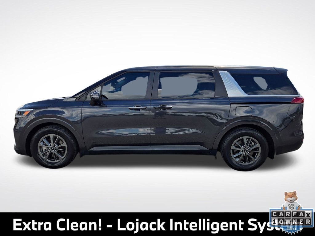2023 Kia Carnival LX Seat Package