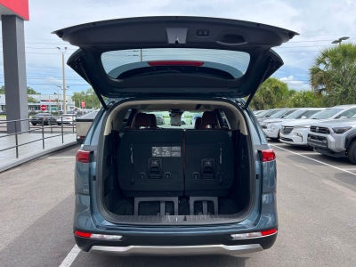 2024 Kia Carnival SX