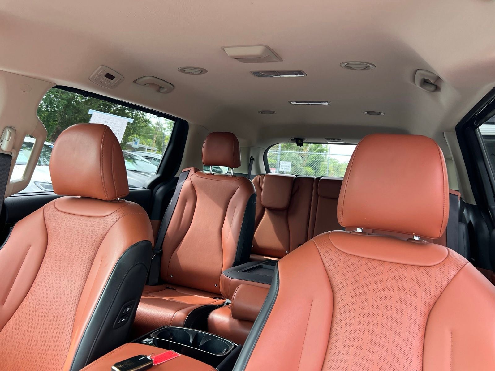 2024 Kia Carnival SX