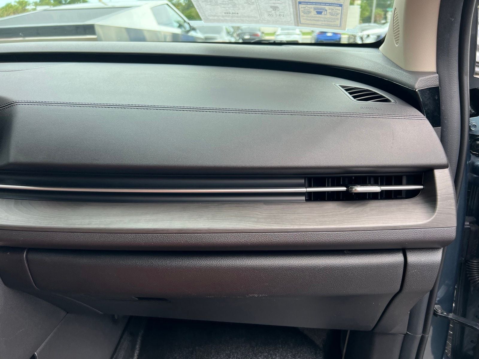 2024 Kia Carnival SX