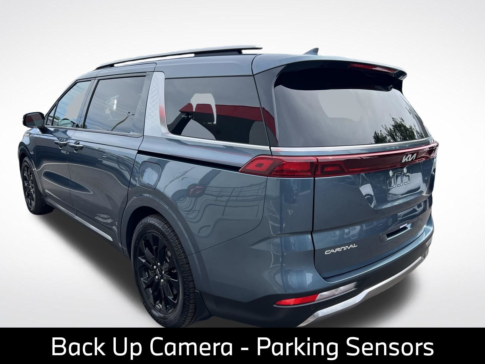 2024 Kia Carnival SX