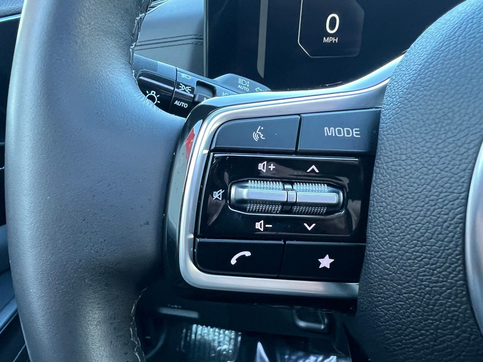 2025 Kia Carnival SX Prestige