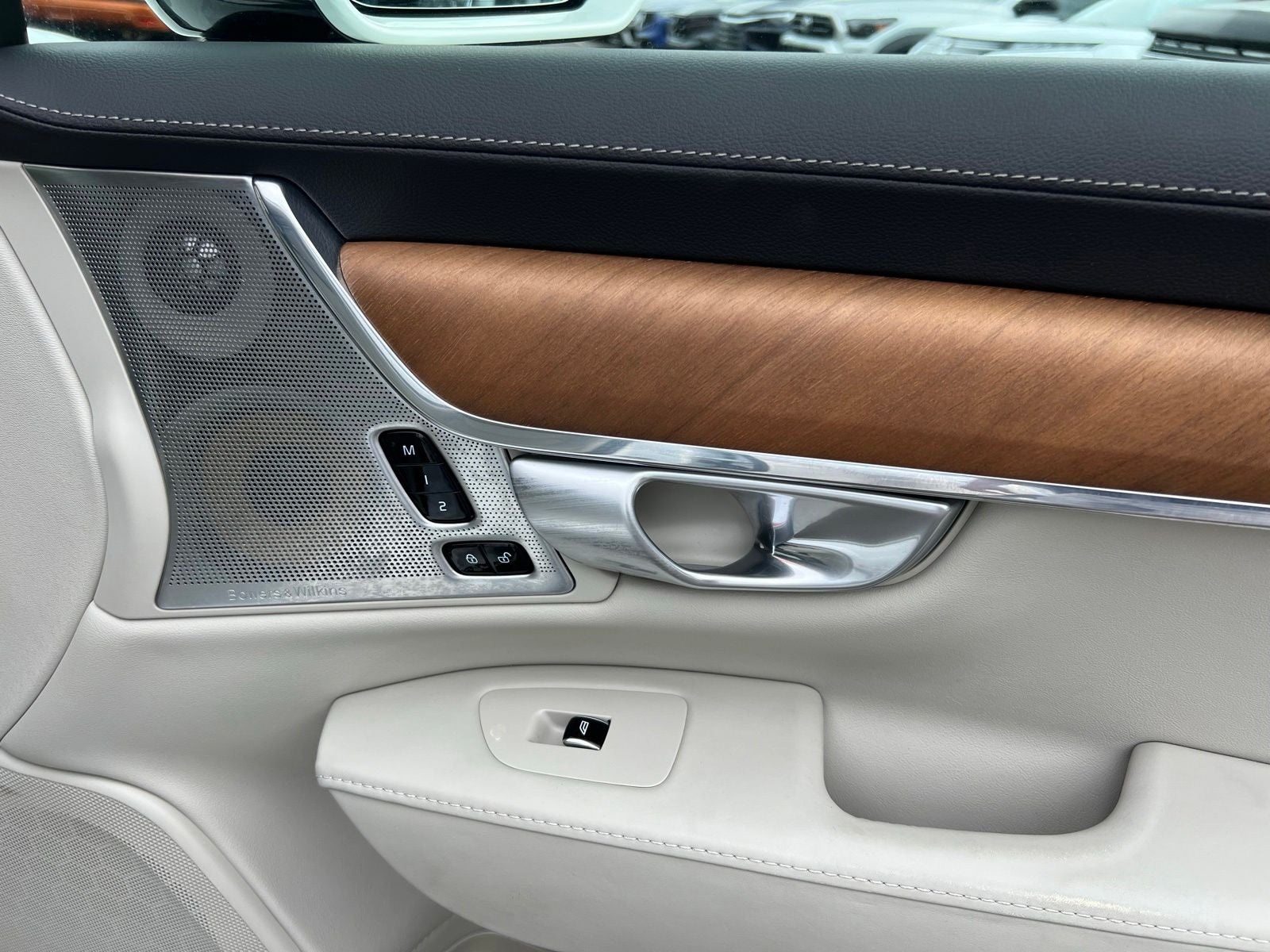 2018 Volvo S90 Hybrid T8 Inscription