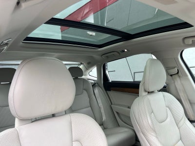 2018 Volvo S90 Hybrid T8 Inscription