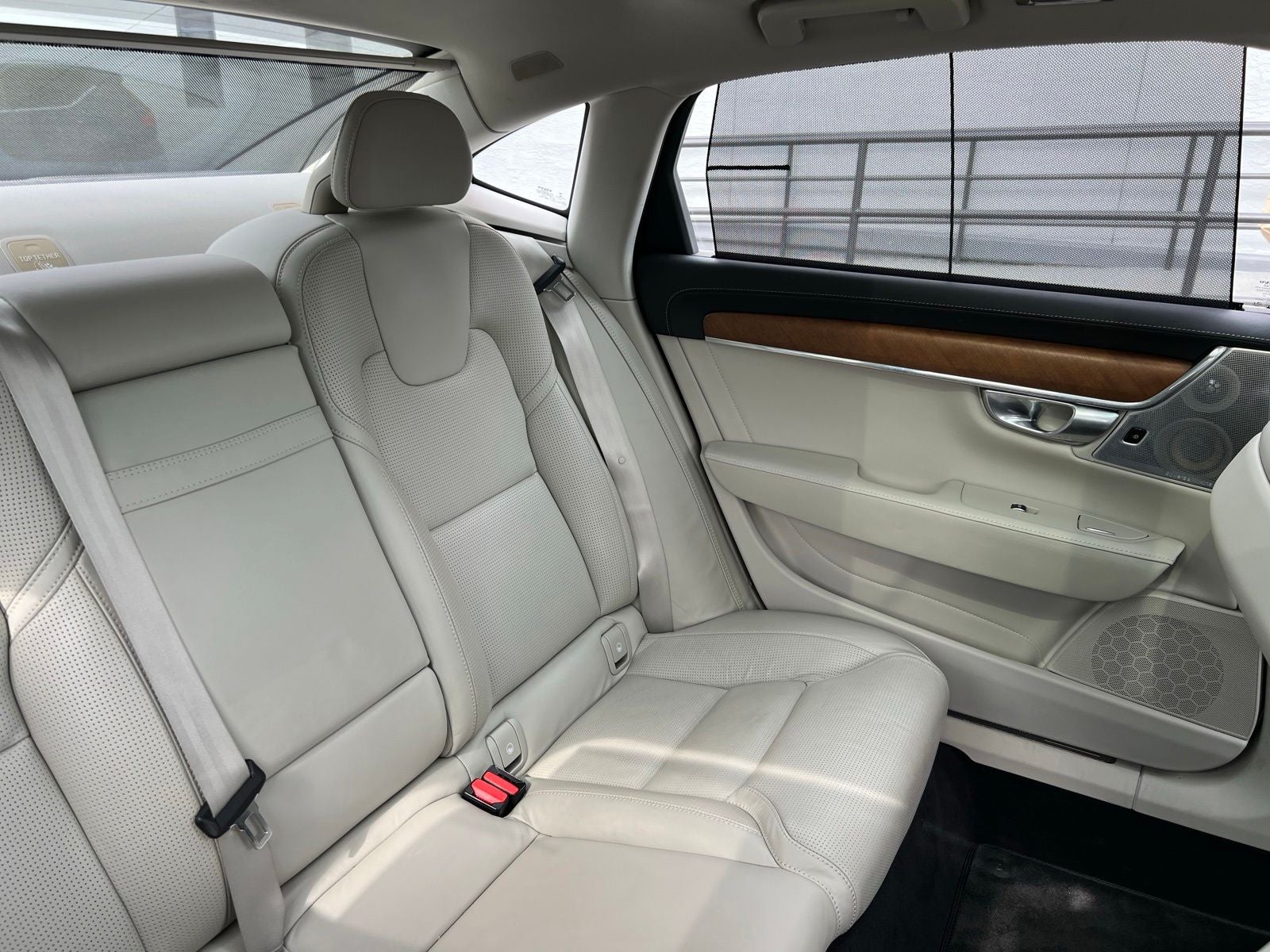 2018 Volvo S90 Hybrid T8 Inscription