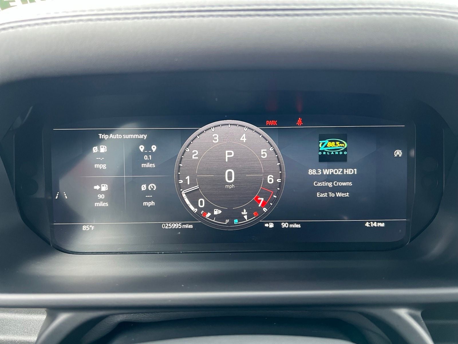 2025 Land Rover Defender 110 S