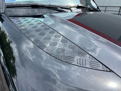 2025 Land Rover Defender 110 S
