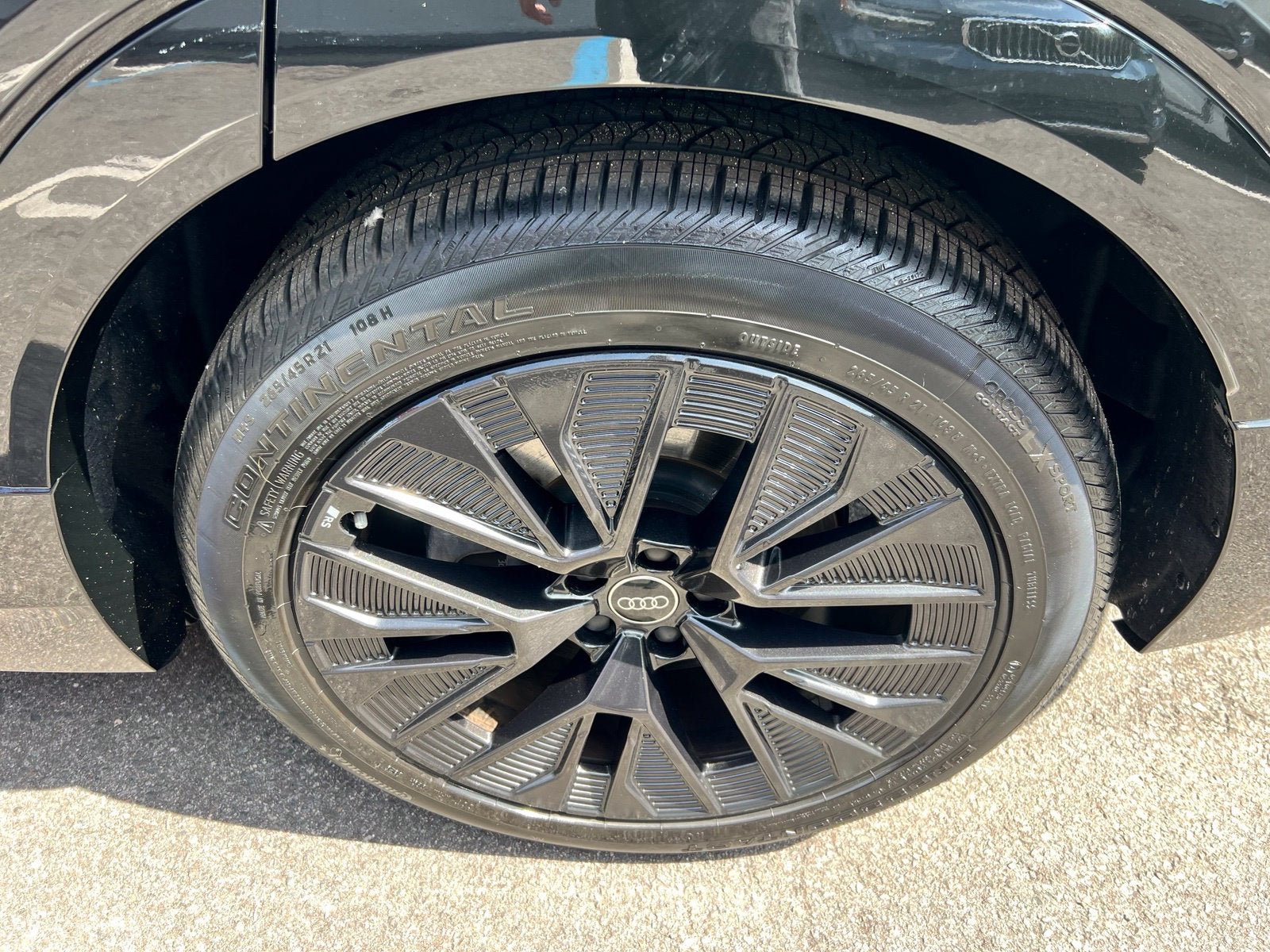 2024 Audi Q8 e-tron Prestige quattro
