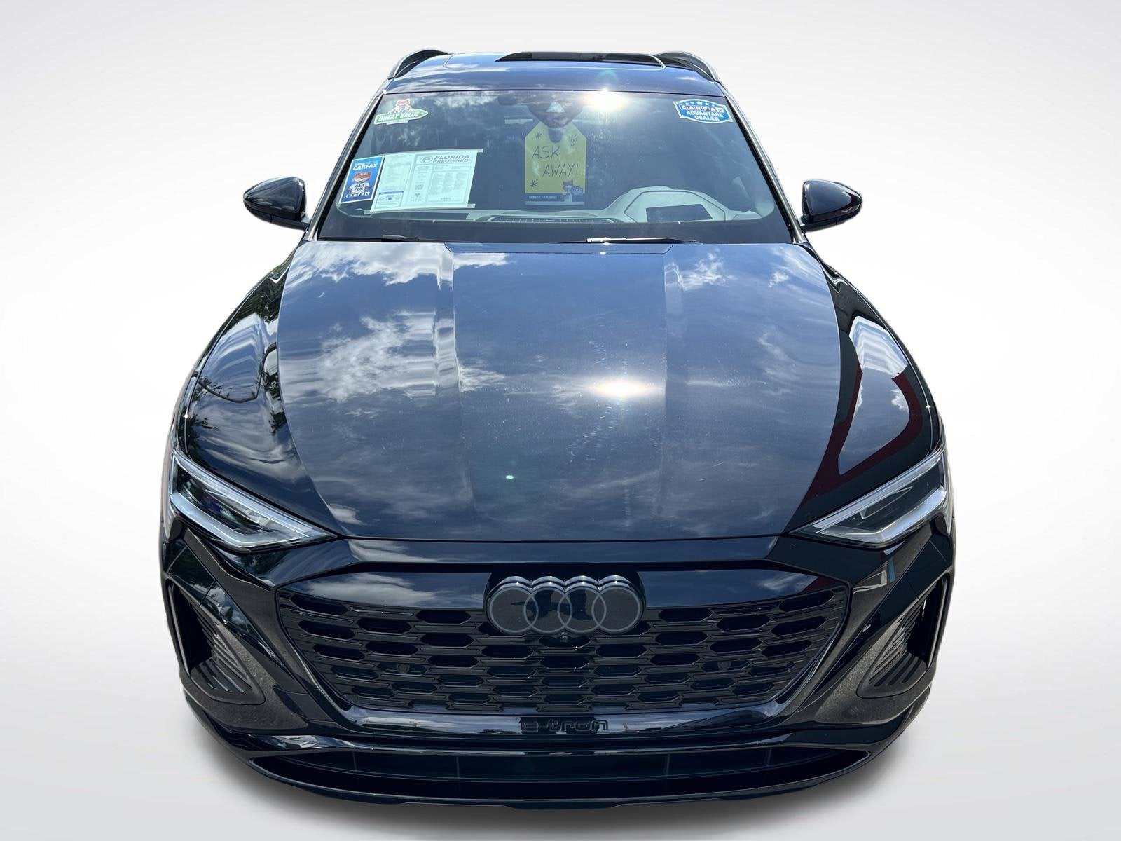 2024 Audi Q8 e-tron Prestige quattro