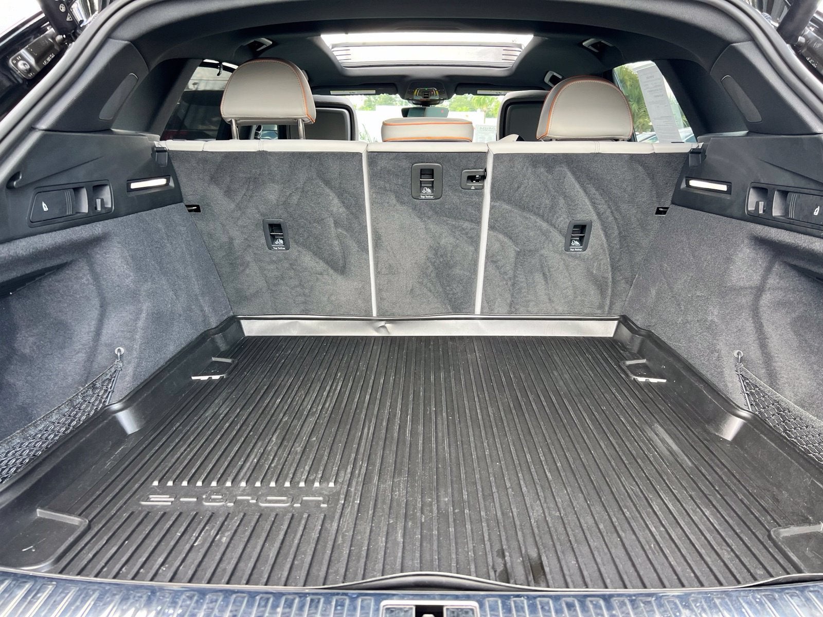 2024 Audi Q8 e-tron Prestige quattro