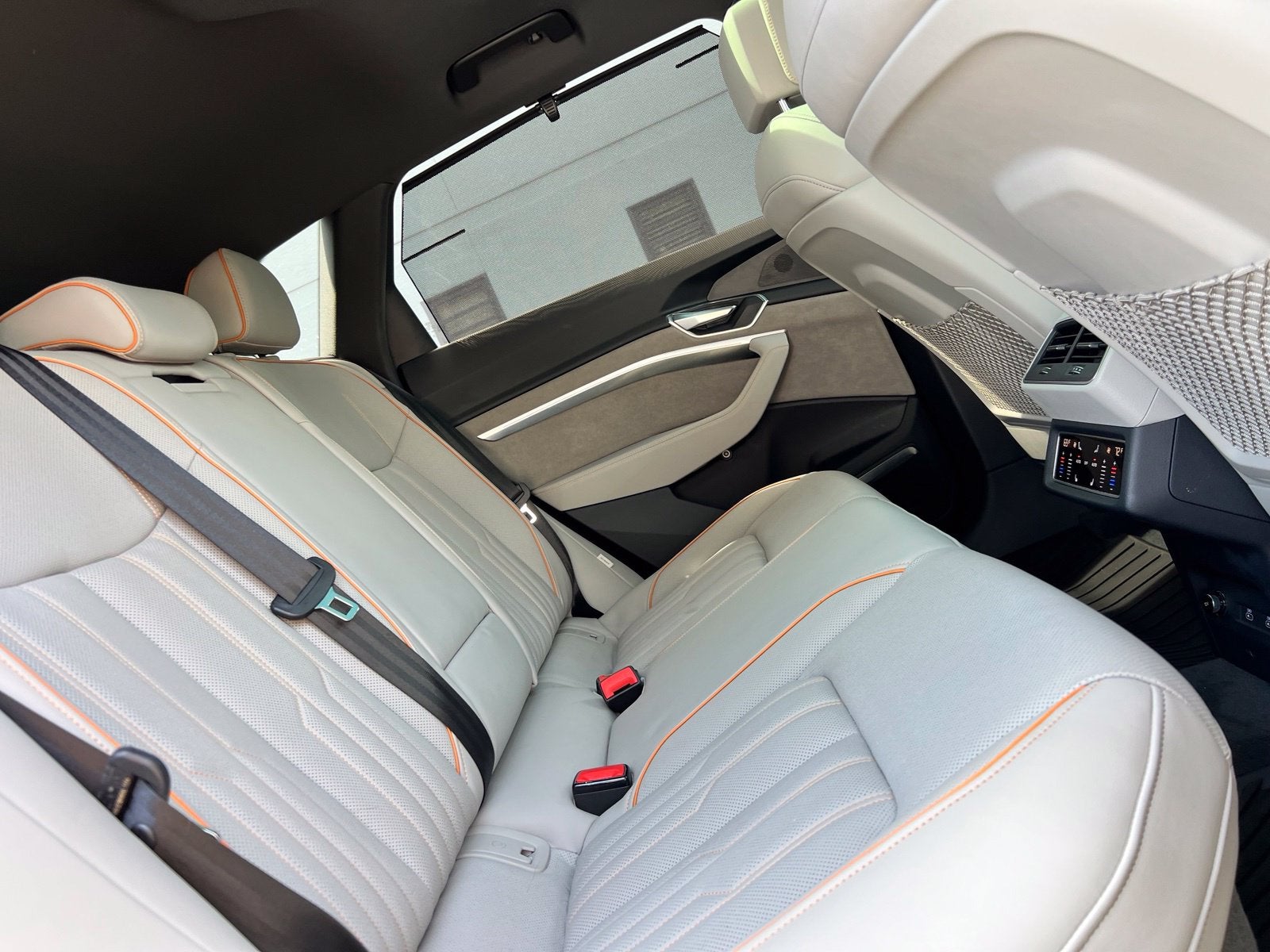 2024 Audi Q8 e-tron Prestige quattro