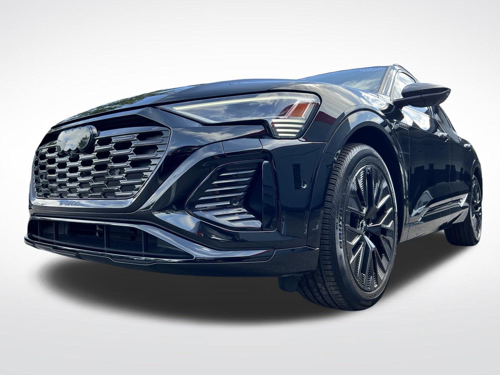 2024 Audi Q8 e-tron Prestige quattro