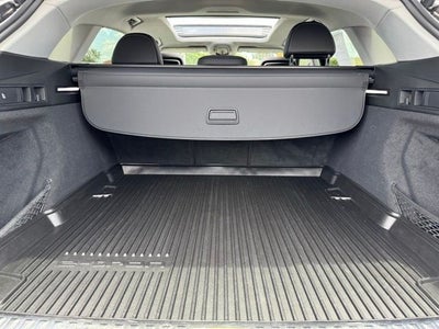 2022 Audi e-tron Premium quattro