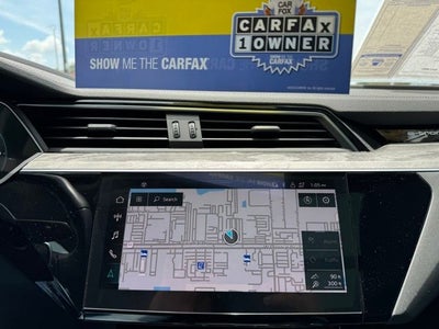 2022 Audi e-tron Premium quattro